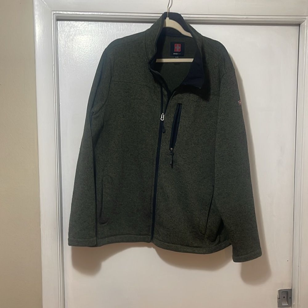 Swiss Tech jacket size XL - Picture 2 of 5